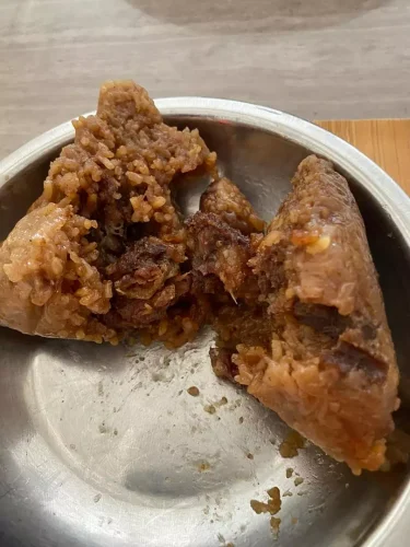 Jiaxing Style Zongzi 250g × 8 / Double Egg Yolk Pork, Dried Mustard Greens Pork & Double Chestnut Pork Zongzi - Breakfast photo review